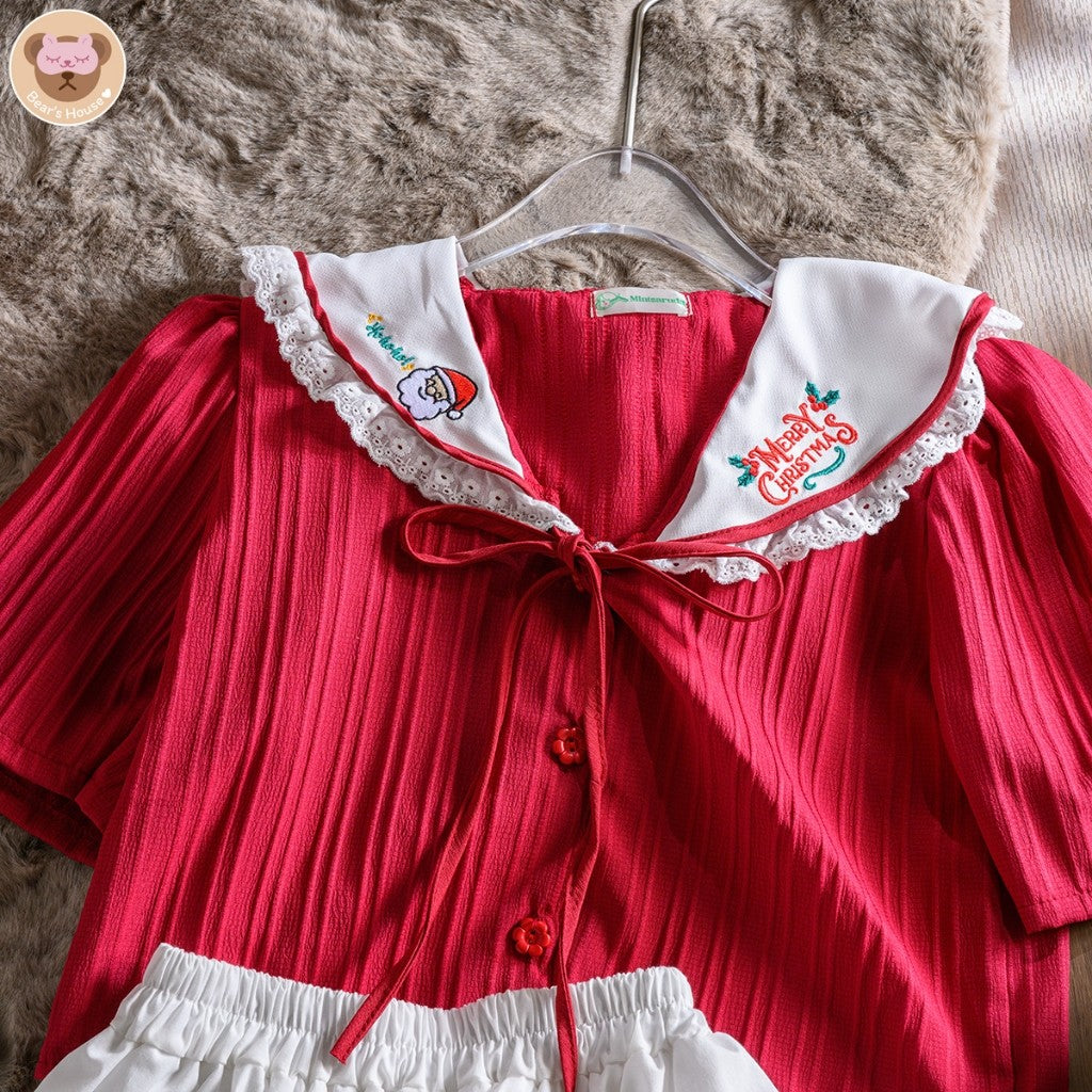 Kala Christmas Crop เสื้อครอปปัก ลาย 🎅น่ารัก เเต่งลูกไม้ช่วงคอ